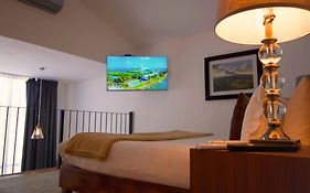 Hotel Camino Del Bosque
